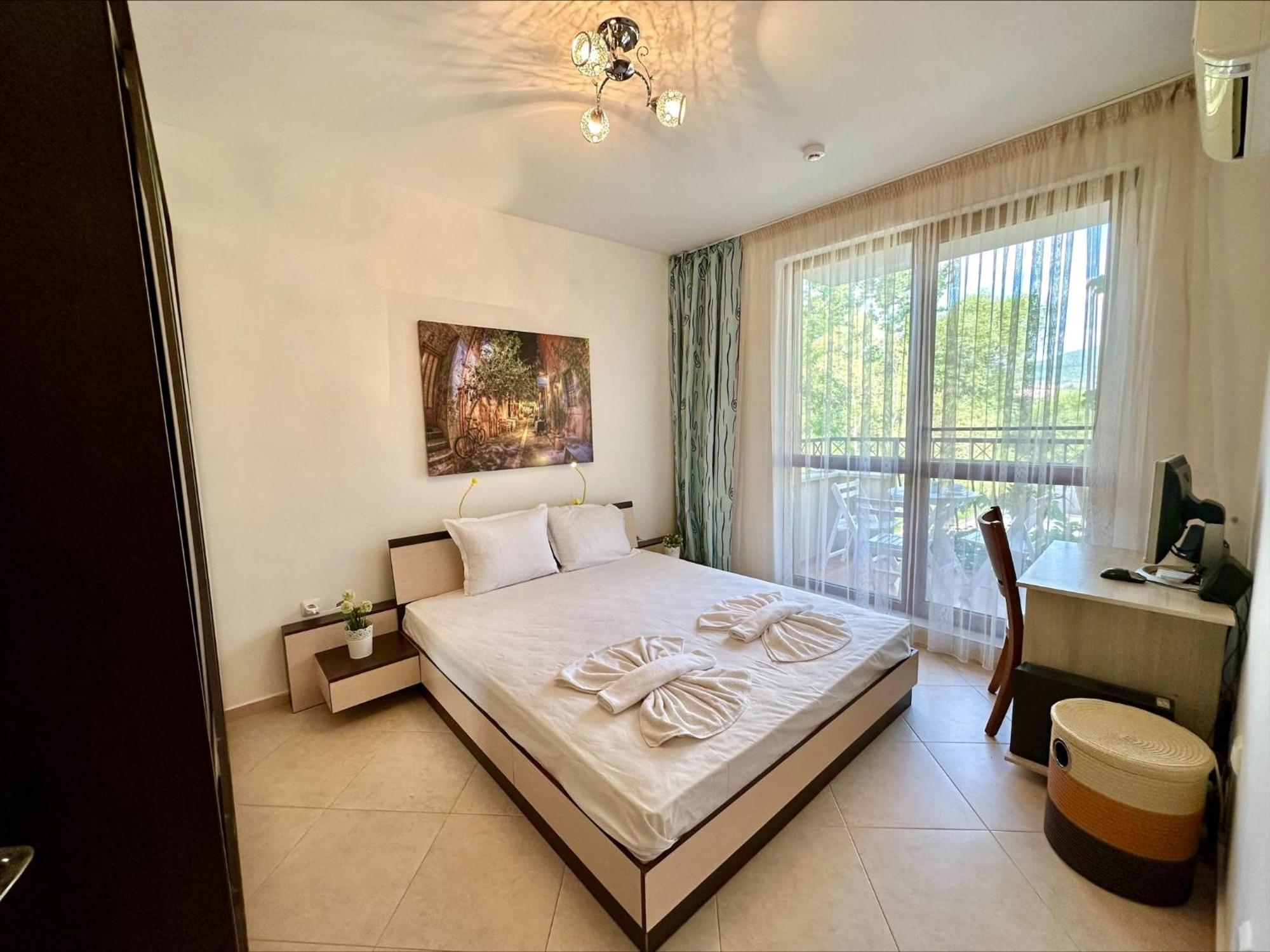Menada Apartments In Cascadas Pantai Sunny Bilik gambar