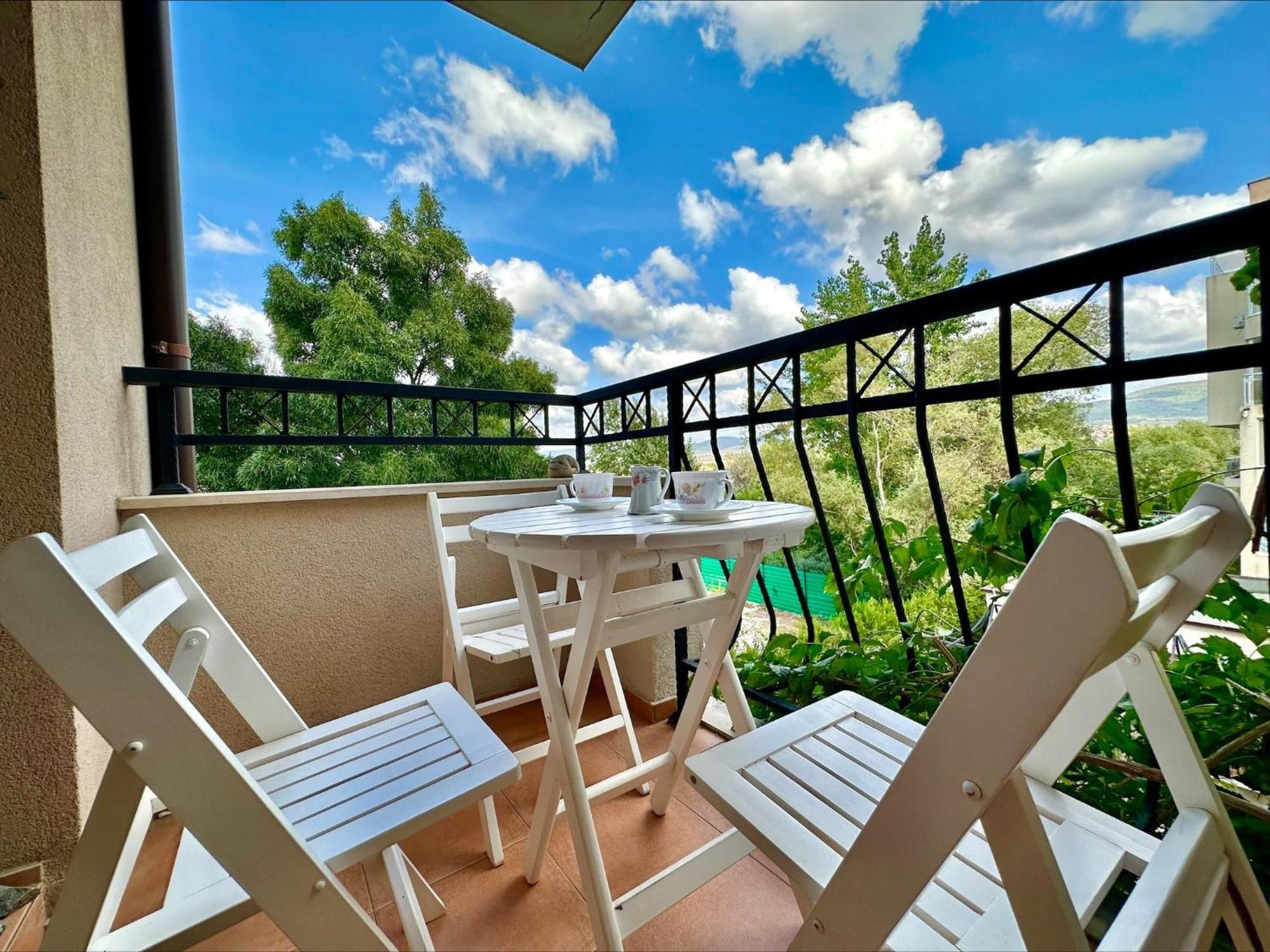 Menada Apartments In Cascadas Pantai Sunny Bilik gambar